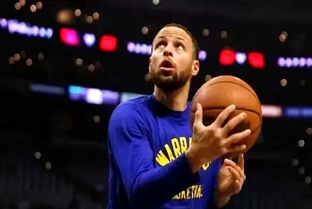 九游体育下载-包含掘金不断突破!,库里连续五场比赛得分超过最后时刻胜出赛场气氛高涨的词条